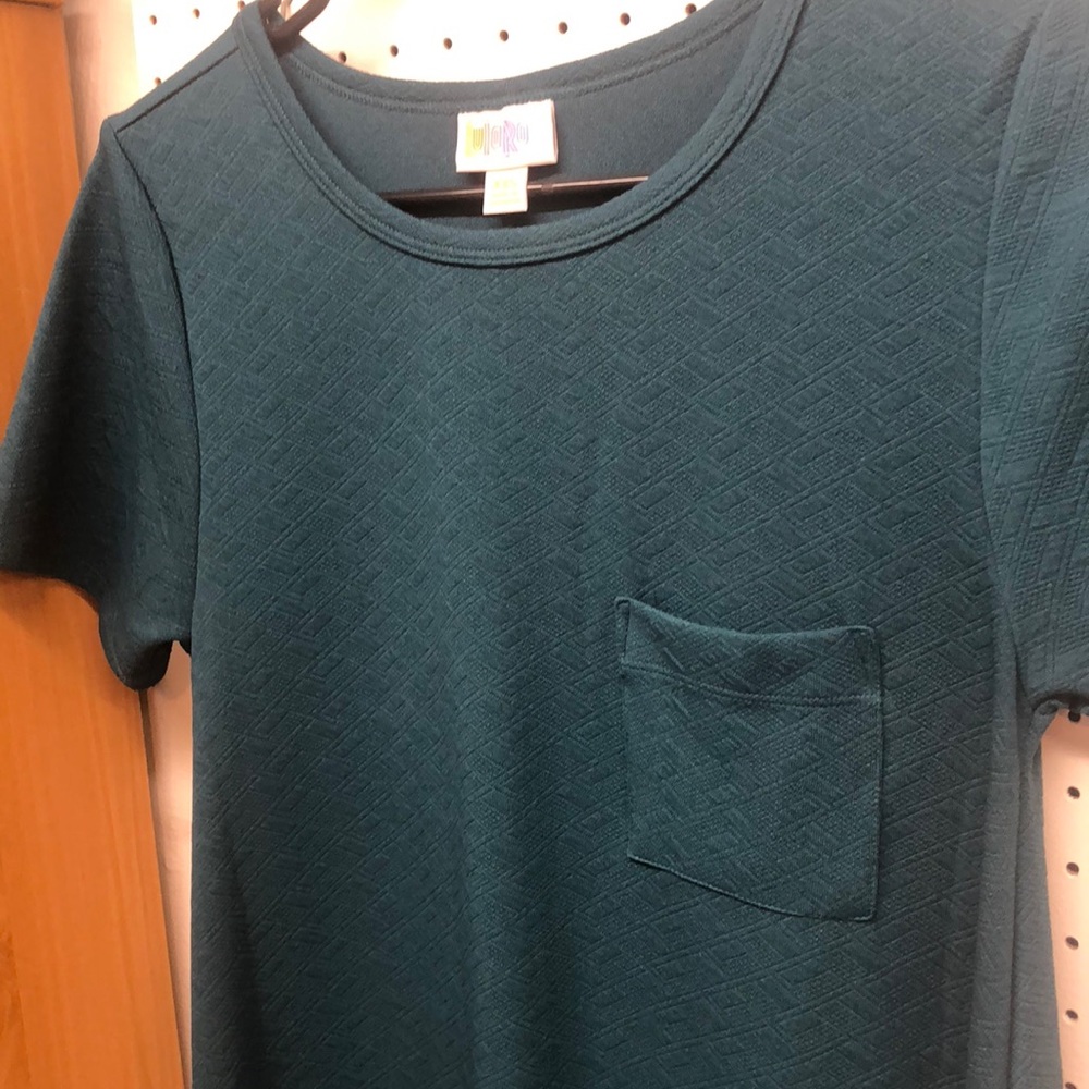 Lularoe Carly - Picture 3 of 3